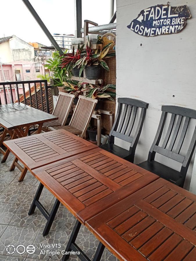 Losmen Fadel Malioboro Jogja Yogyakarta Exterior foto