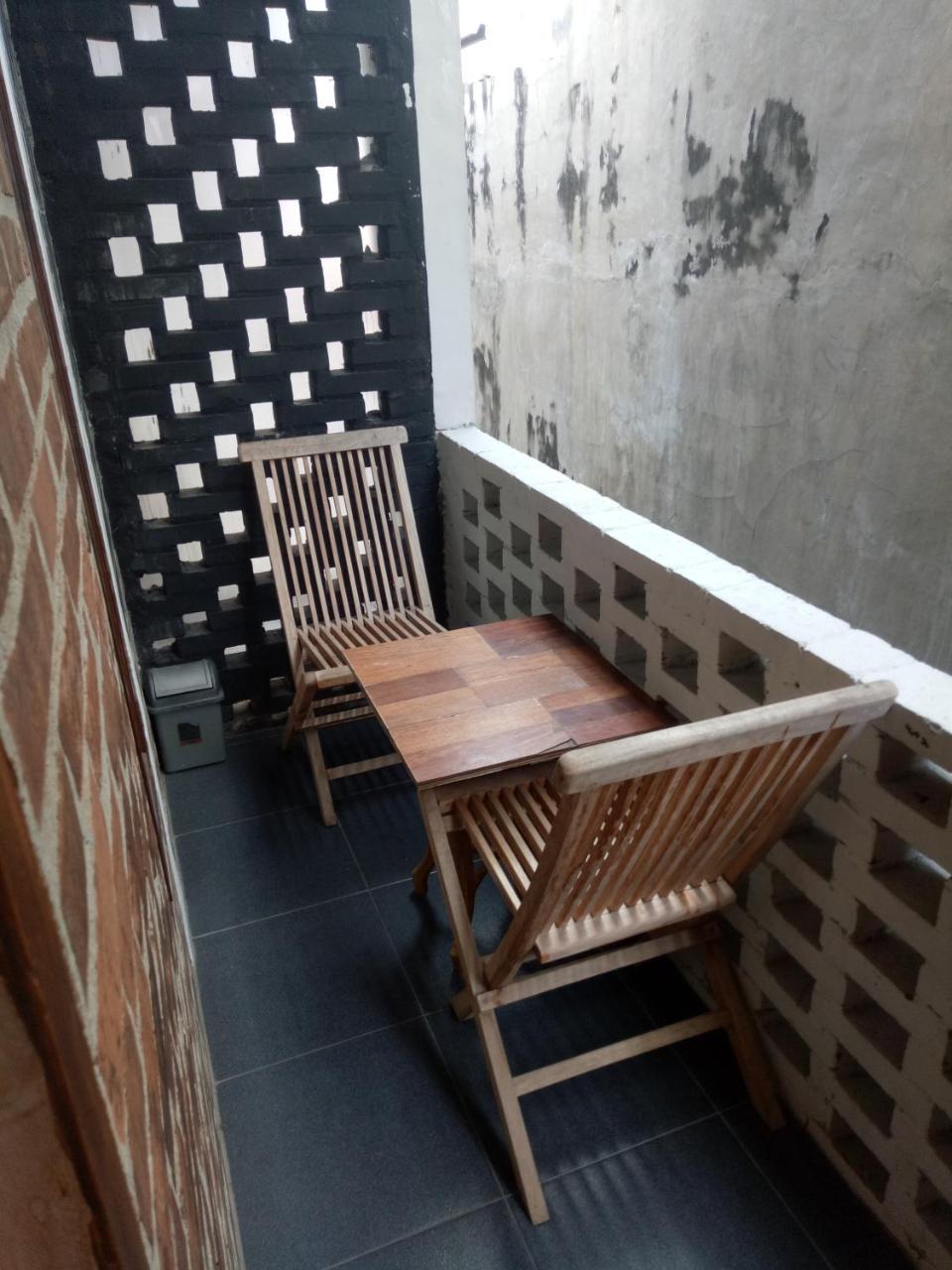 Losmen Fadel Malioboro Jogja Yogyakarta Exterior foto
